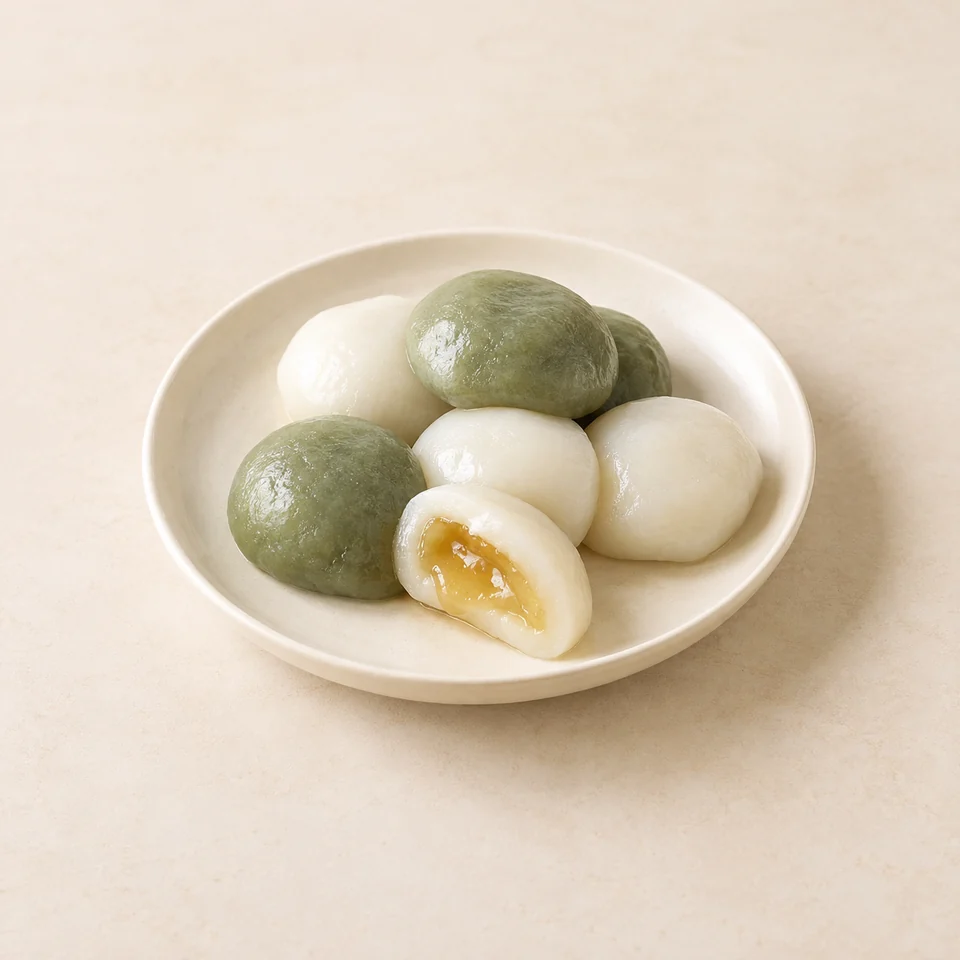 Kkultteok honey rice cake — ai-generated illustration
